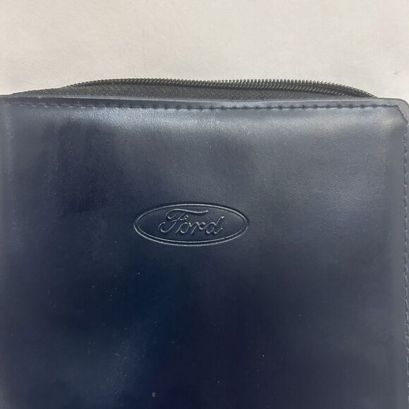 2000's FORD OWNER'S MANUAL VINYL CASE F75J-19A342-AA - Picture 2 of 6